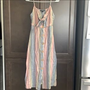 Boutique Tie Button Down MIDI Dress